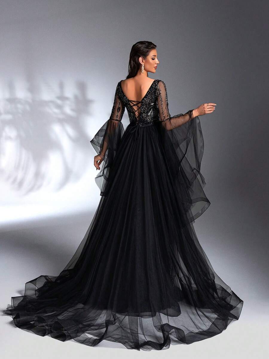 SD3196 Black Beaded Flare-Sleeve Trailing Gown