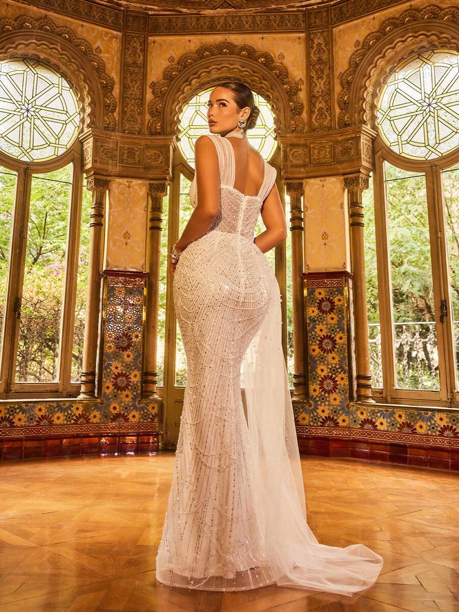 SD3224 V-Neck Long-Sleeve Beaded A-Line Gown