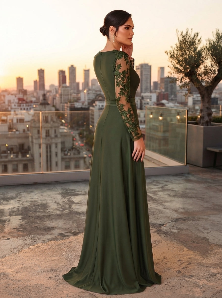 SDE3267 Glamorous Embroidered Lace Applique Full Skirt Gown