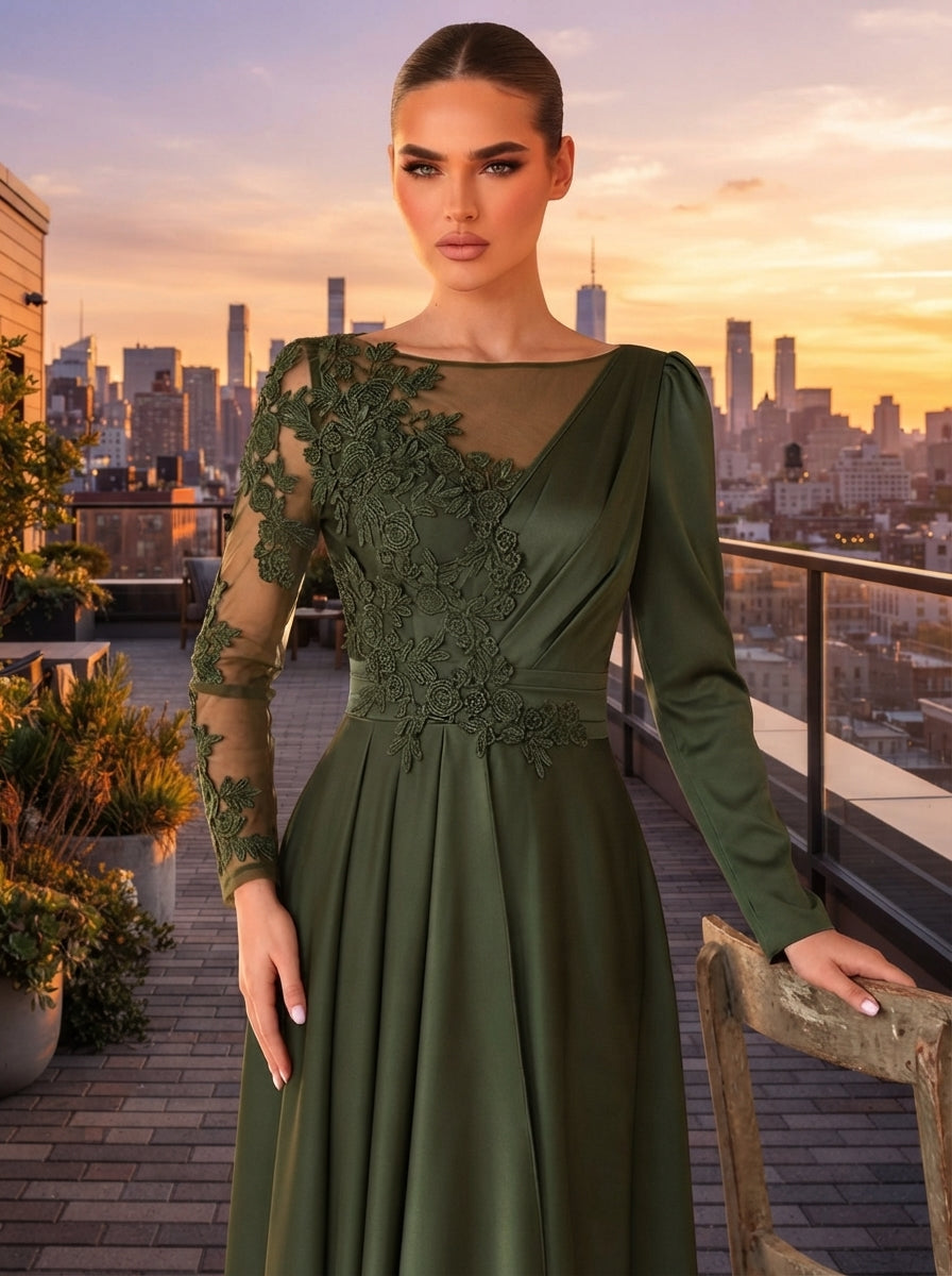 SDE3267 Glamorous Embroidered Lace Applique Full Skirt Gown
