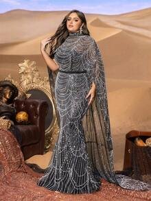 SD3258 Mock Neck Beaded Cape-Sleeve Fishtail Gown - UK24 (4XL), Black and White image