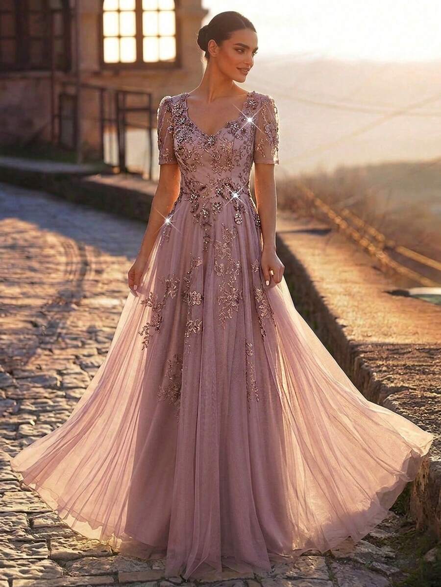 SDE3255 Elegant Pearl Beaded Lace Mesh Flared Sleeve Dress