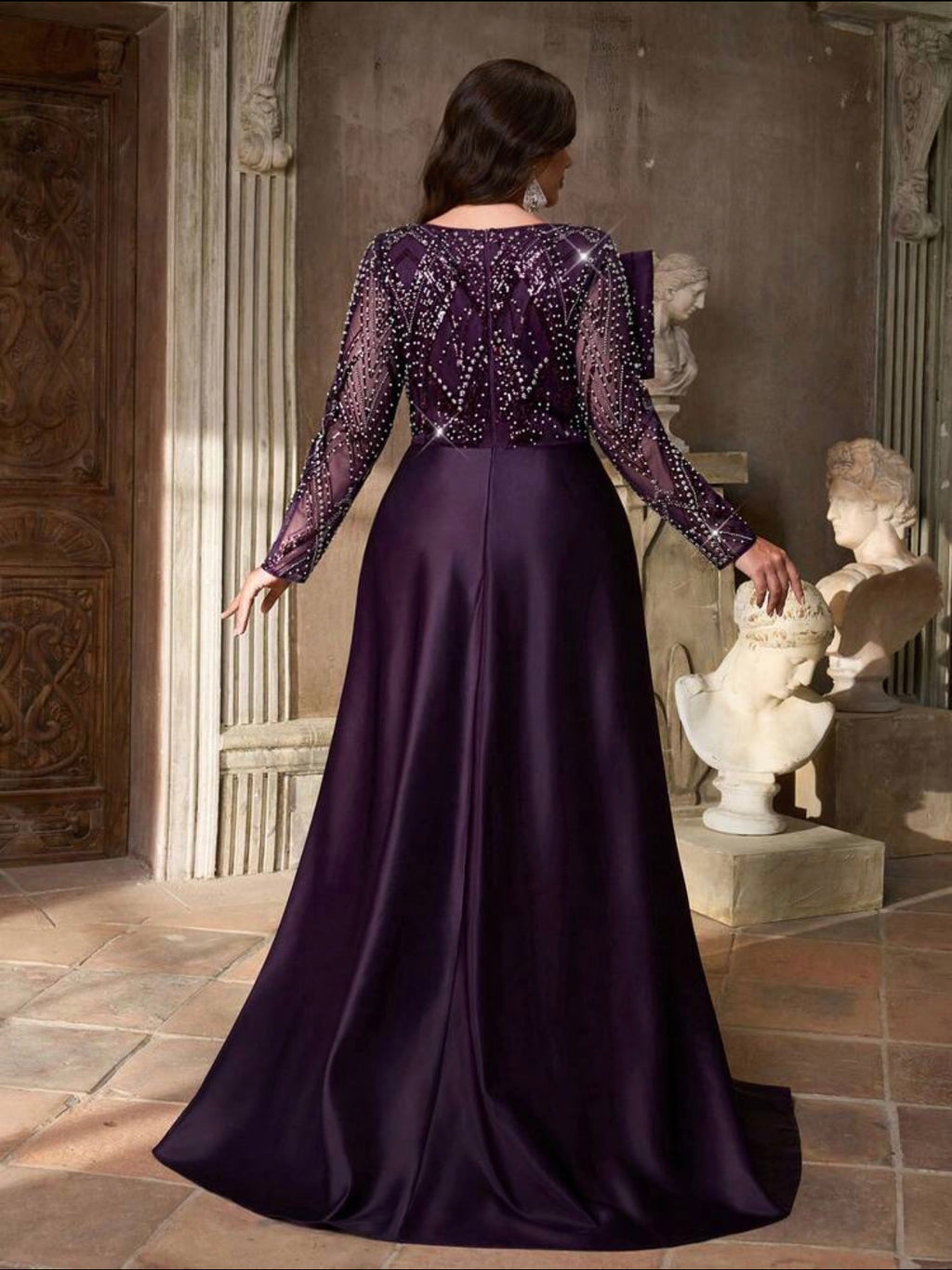 SD3224 Plus Size Beaded Bow-Detail Mermaid Gown with Detachable Train