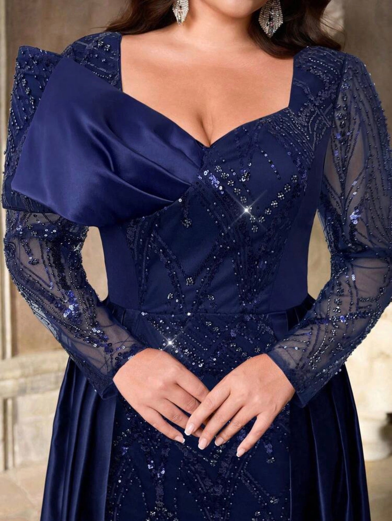 SD3224 Plus Size Beaded Bow-Detail Mermaid Gown with Detachable Train