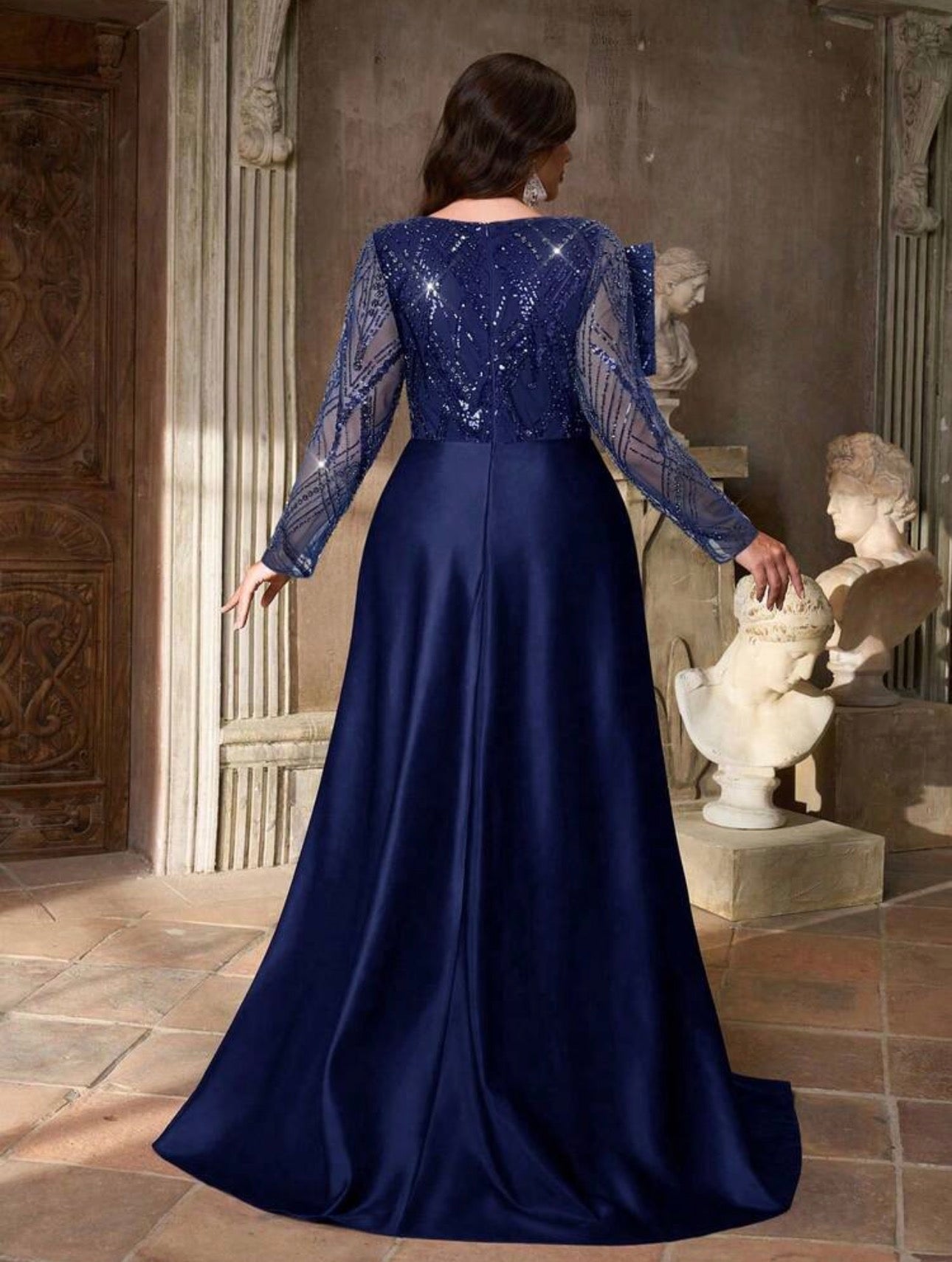 SD3224 Plus Size Beaded Bow-Detail Mermaid Gown with Detachable Train