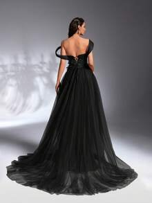 SD3173 Luxury Burgundy 3D Floral Trailing Gown - UK18(XXL), Black image