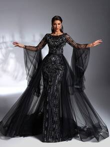 SD3196 Black Beaded Flare-Sleeve Trailing Gown image 3