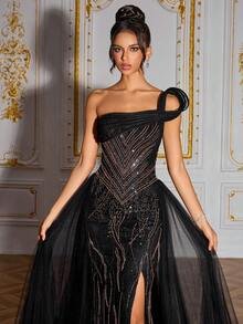 SD3274 3D Shaped Beaded Black High-Slit Gown - Black, UK8 image