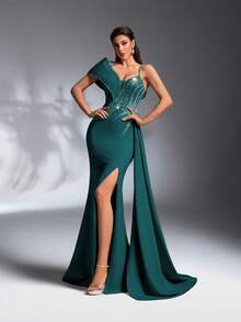 SD3187 Luxe Pearl & Rhinestone Side-Ruffle Gown - UK8(s), Green image